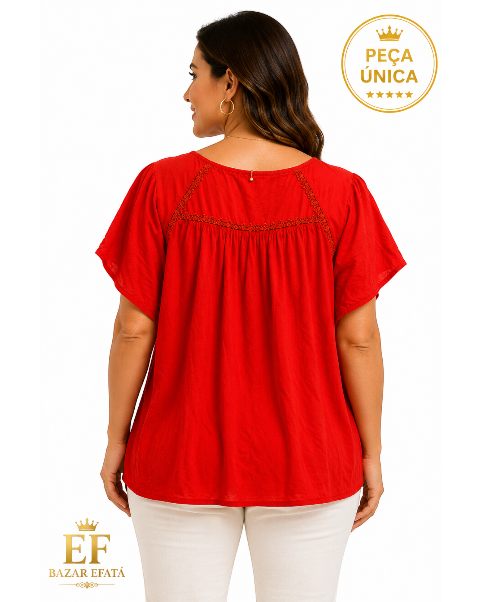 Bata feminina vermelha All Side plus size com mangas amplas e detalhes em renda, vista traseira.