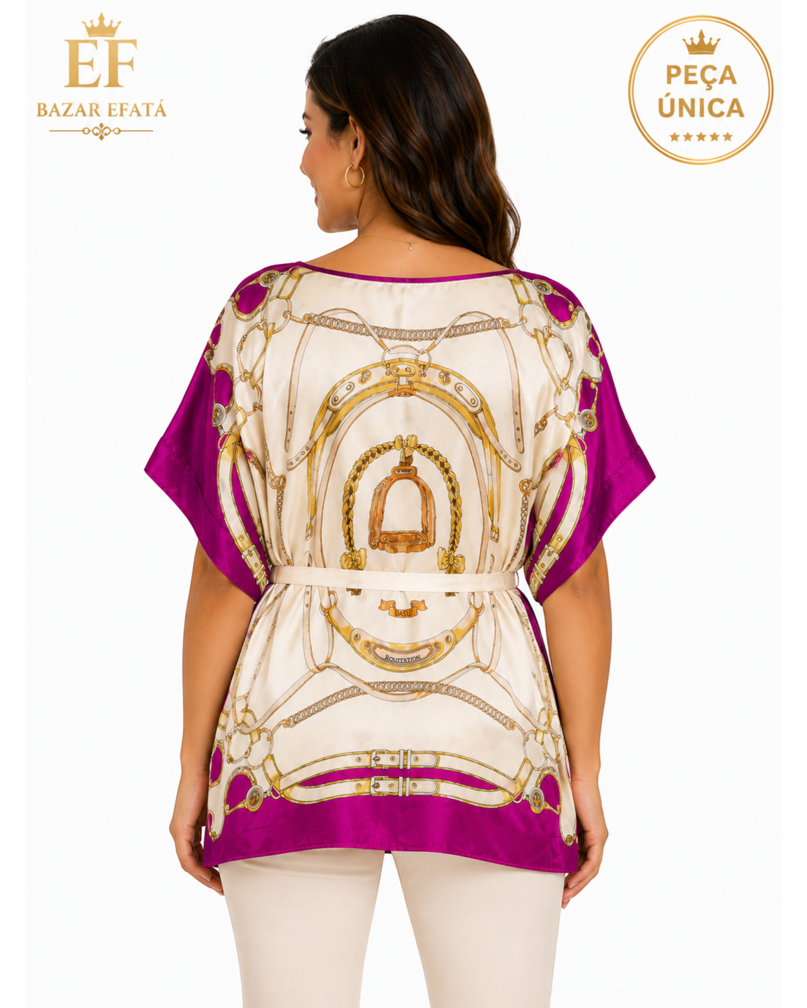 Blusa feminina DASLU com estampa equestre em tons de pink e off white, modelagem ampla e faixa na cintura, vista traseira