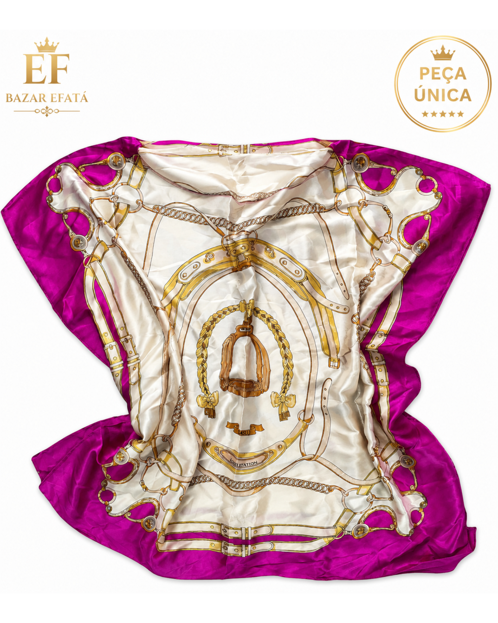 Blusa feminina DASLU com estampa equestre em tons de pink e off white, mangas japonesas e faixa de ajuste na cintura.