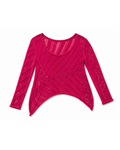 Blusa BAZAR OFICIAL EFATA de tricô rosa pink com manga longa, trama vazada e barra assimétrica em fundo branco.